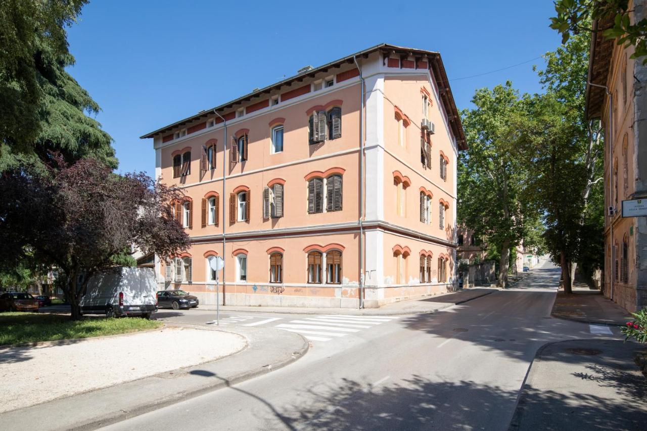 K- Apartments Pula Exterior foto
